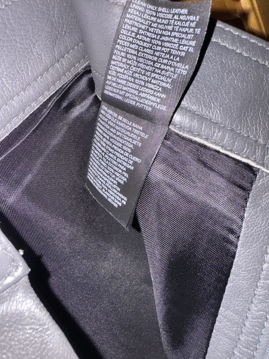 Рокерски панталон от естествена кожа на H&M Studio