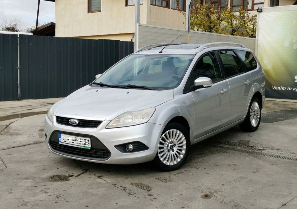 Vând sau schimb Ford focus MK2 break 2010 facelift