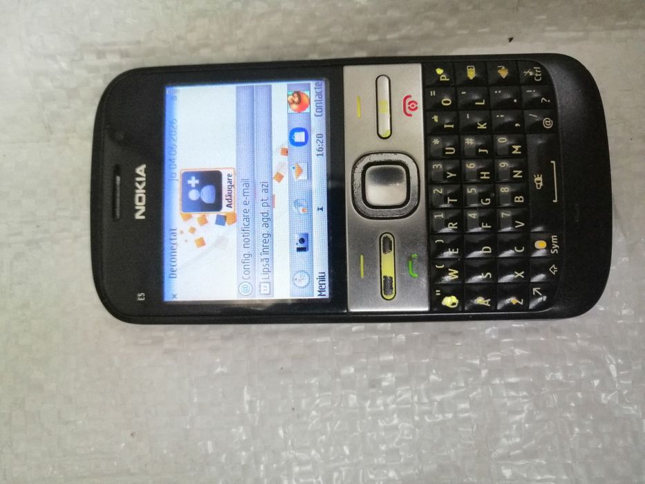 Lot 2 telefoane colecție vintage  Nokia asha 302 și E5
