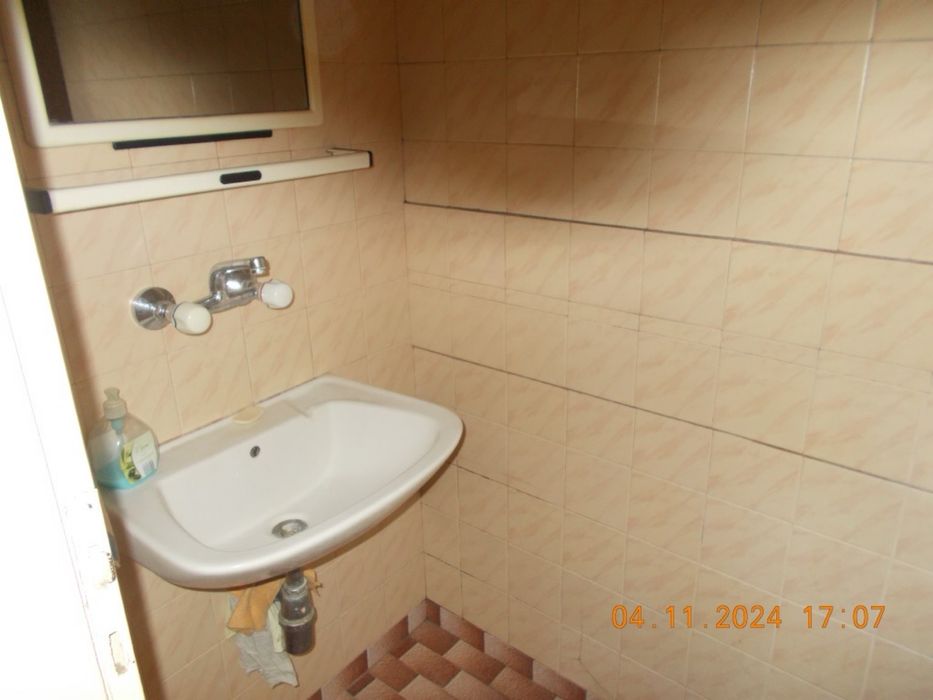 Продава се Четиристаен апартамент в Силистра, Митница - 93 кв.м за 769 €/кв.м - Снимка #18