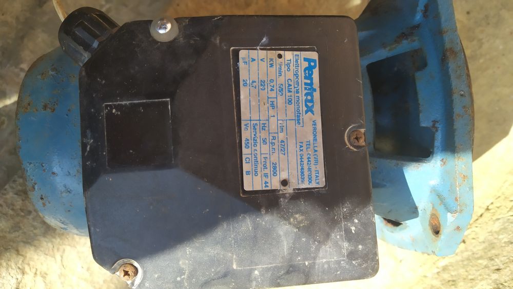 Водна помпа за чиста вода