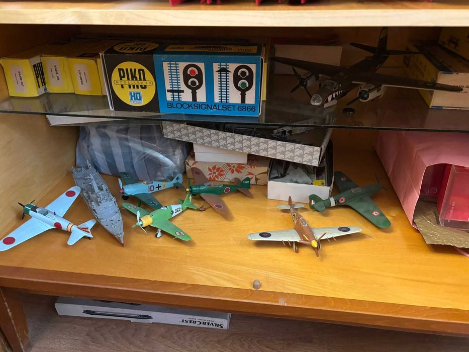 Machete aviaoane scara 1/72