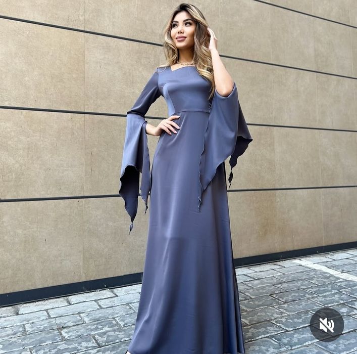 СРОЧНО платье женское