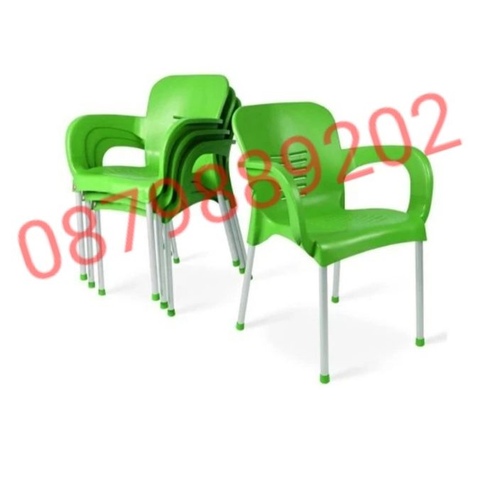 Градински стол с метални крачета