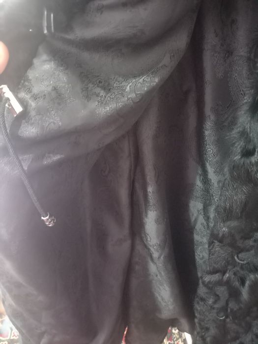 Экспортируется шуба каракул из Узбекистана. качество гарантировано.