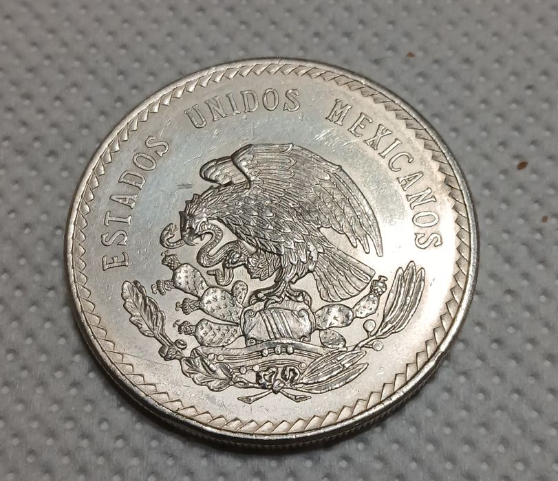 Голяма сребърна монета.