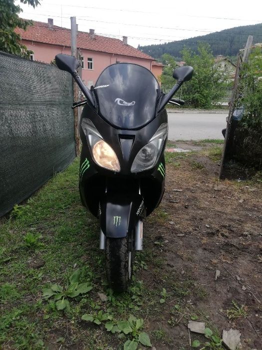 Мотоциклет, Скутер Априлиа Атлантик 125/200/250/500Aprilia Atlant