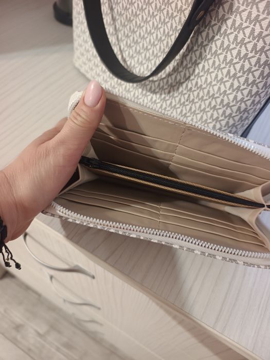 Geanta și Portofel Dama Noi