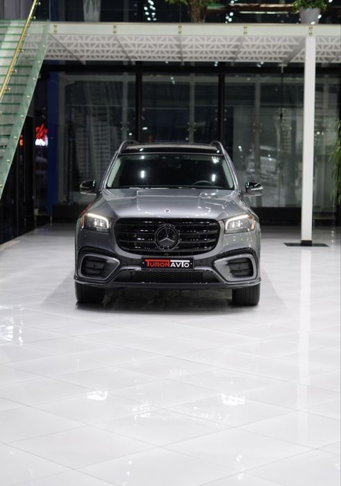 Mercedes Benz GLS450