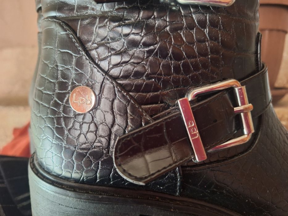 Дамски боти Buffalo естествена кожа и други боти 40 номер