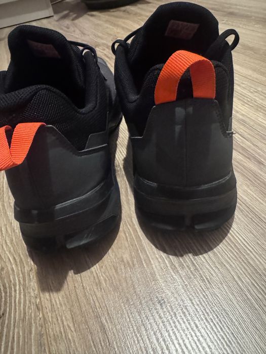 Adidas terrex in stare buna