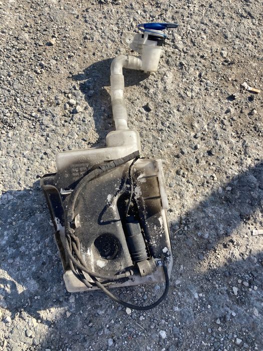 Казанче за чистачки за Сеат Леон 1Р 2005- 2012