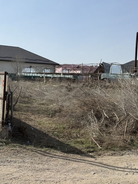 Продам участок в п.Батан