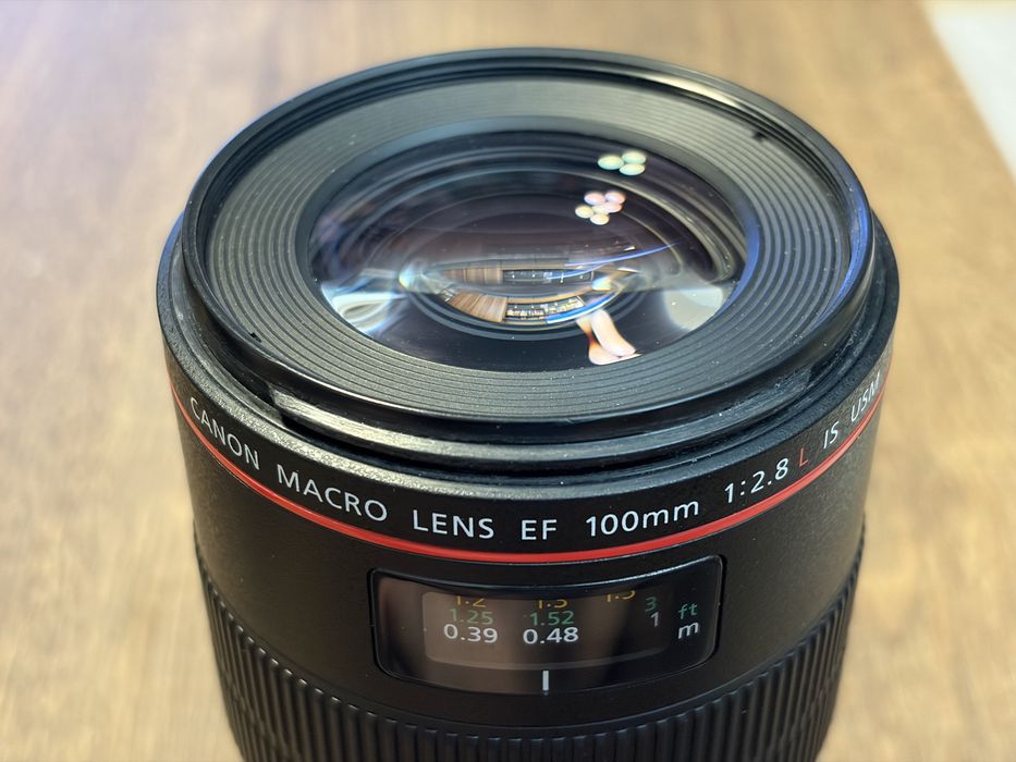 Canon EF 100mm 1:2.8 L macro IS USM