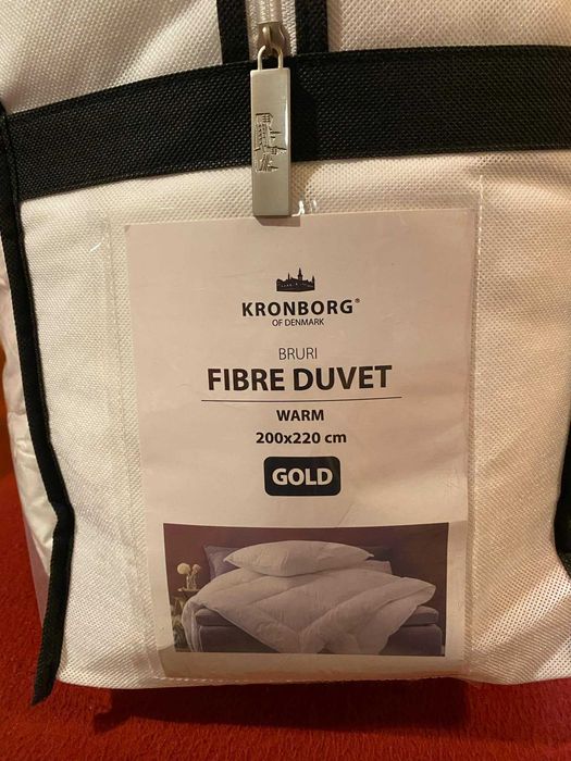 Plapumă fibre 200x220 KRONBORG BRURI călduroasă