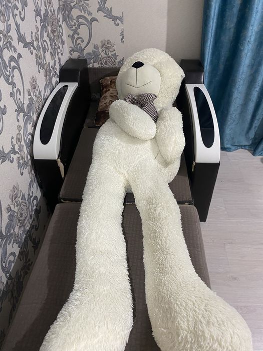 Продам медведя игрушку