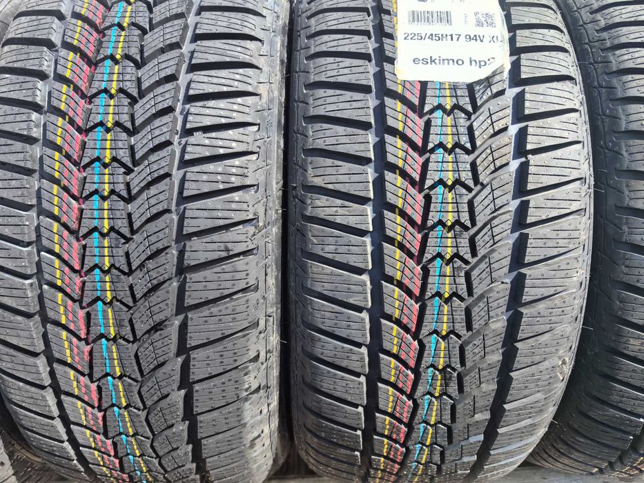 225/45/17 Сава ДОТ 49 седмица на 2022 г - Чисто нови !