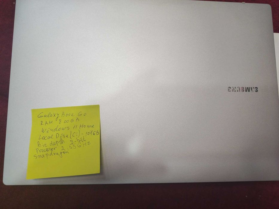 Galaxy Book Go лаптоп