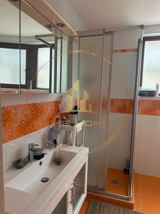 Дава се под наем Тристаен апартамент в Варна, Бриз - 110 кв.м за 797.64 € - Снимка #8