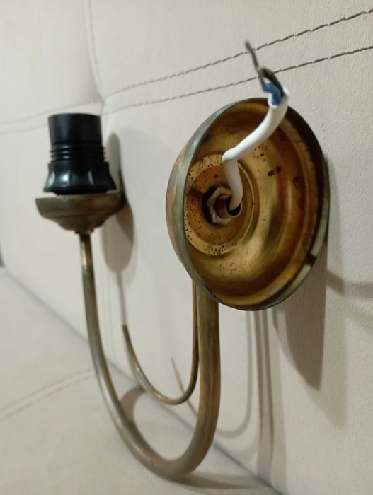 Полилей полилеи лампа лампи