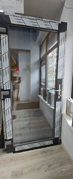 Containere,Geamuri termopan second și noi. 0740.cinci ,opt,trei.582