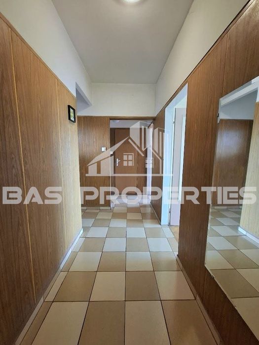Продава се Тристаен апартамент в София, Надежда 1 - 88 кв.м за 1122 €/кв.м - Снимка #9