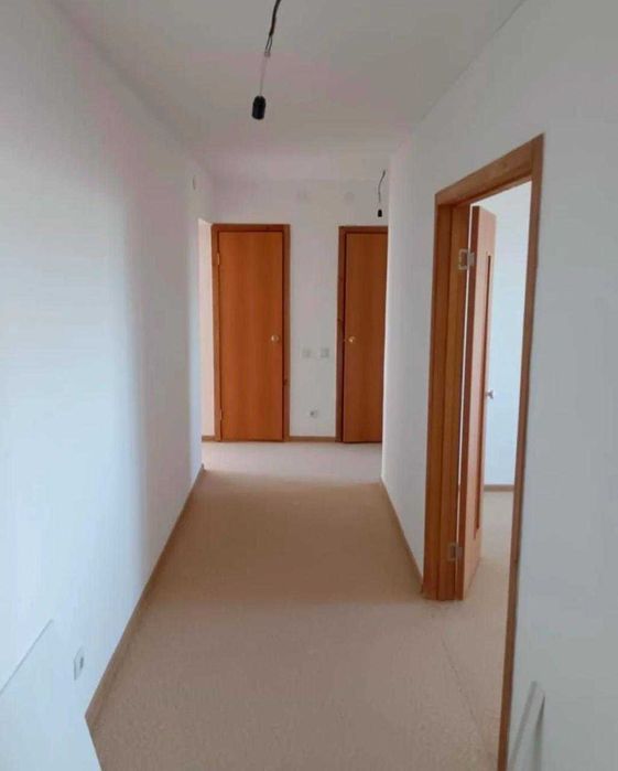 продам 3 х комнатную квартиру