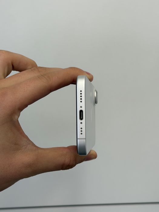 iPhone 16 перфектен