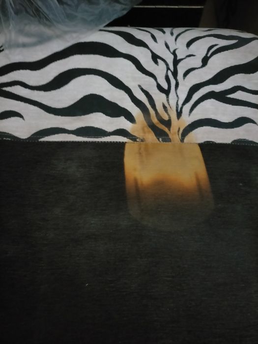 Продам диван с 2 креслами