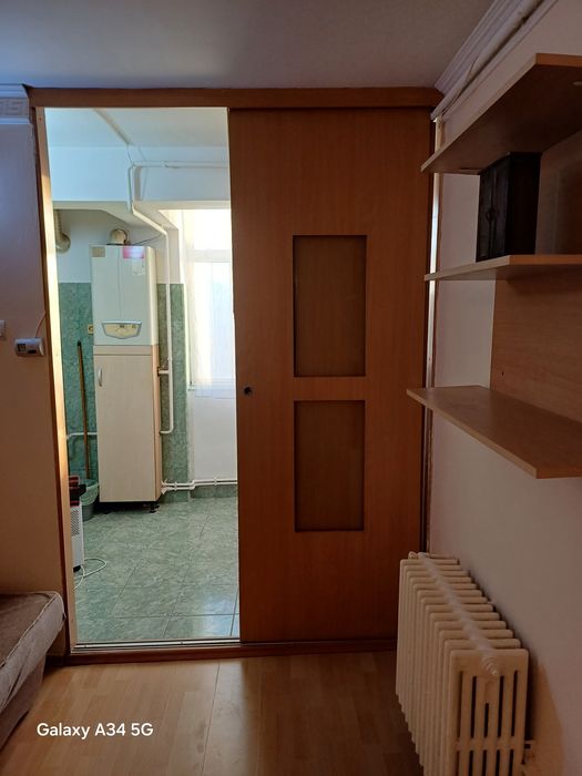 Garsoniera de inchiriat