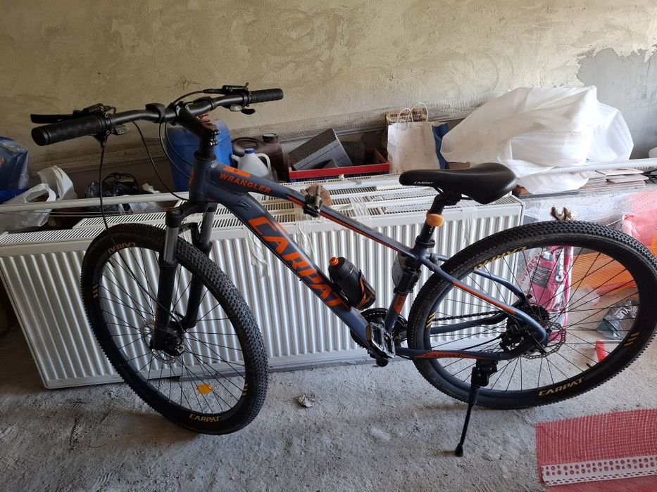 Vând Bicicleta Mountain Bike