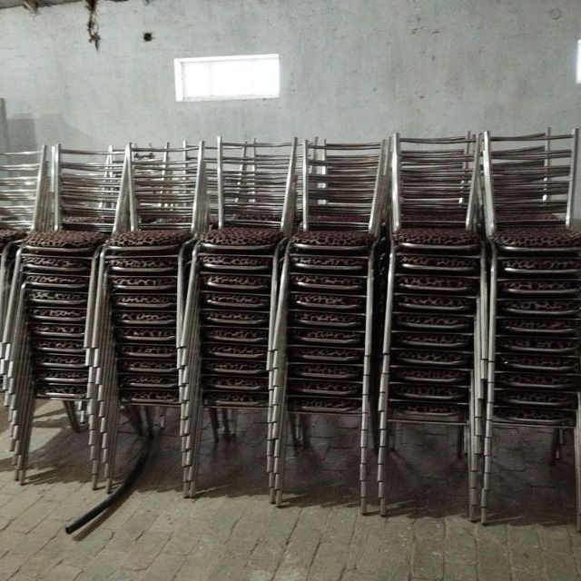 Stol Stul zakaz asosida yasab beramiz !