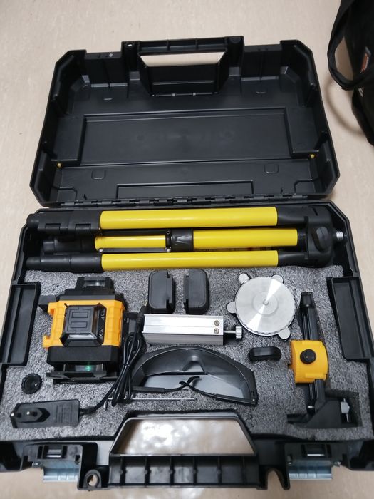 Набор электро инструментов, лазерный уровень.