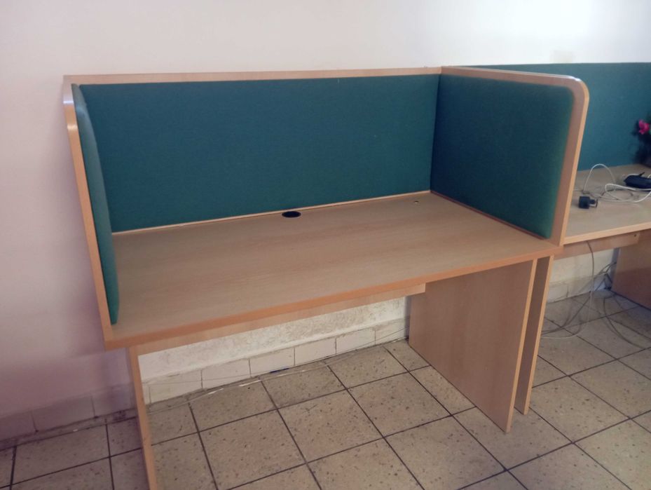 Офис бюра с прегради 8 броя