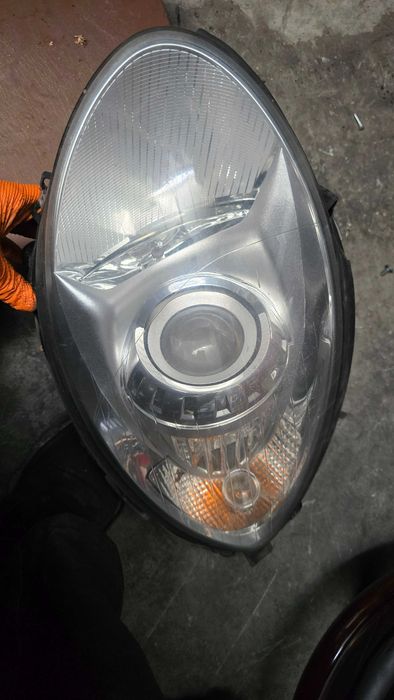 far dreapta R class R251 xenon bixenon R320 R350