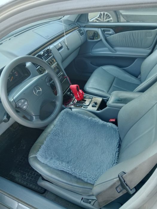 Продам Mercedes w210 рест 3.2