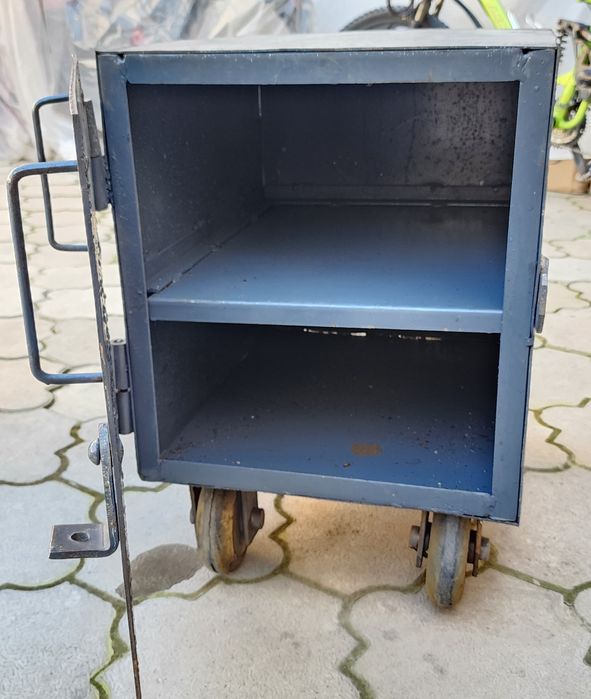 шкаф цеф метал шкаф бакуват калин срочно сотилади 9 шт бор