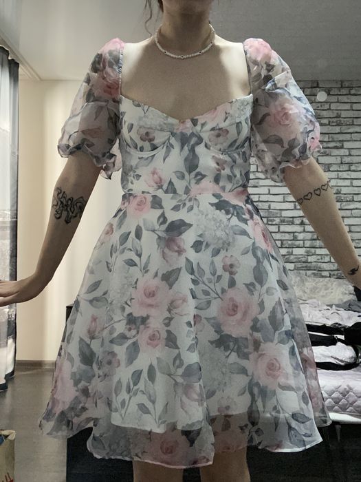 Продам женское платье