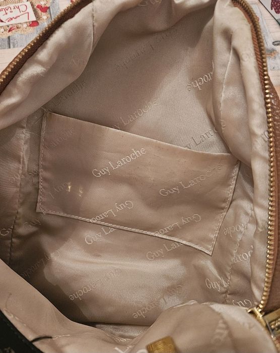 Чанти естествена кожена всяка по 35 евро