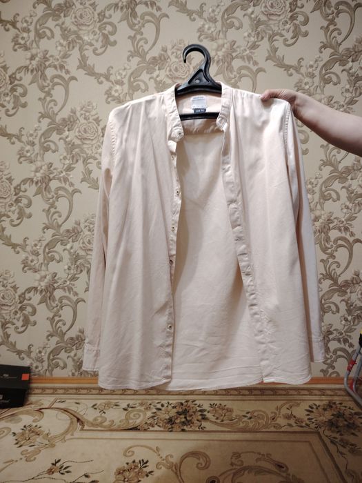 Мужские рубашки и брюки