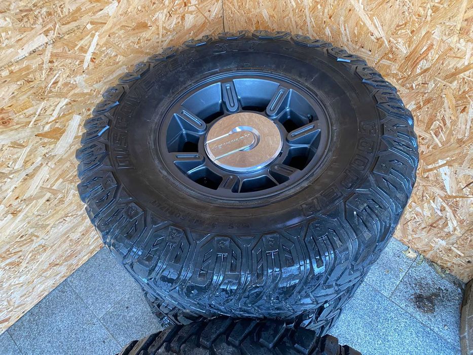 Set roți Hummer H2 cu anvelope Cooper Discoverer – 8000 lei
