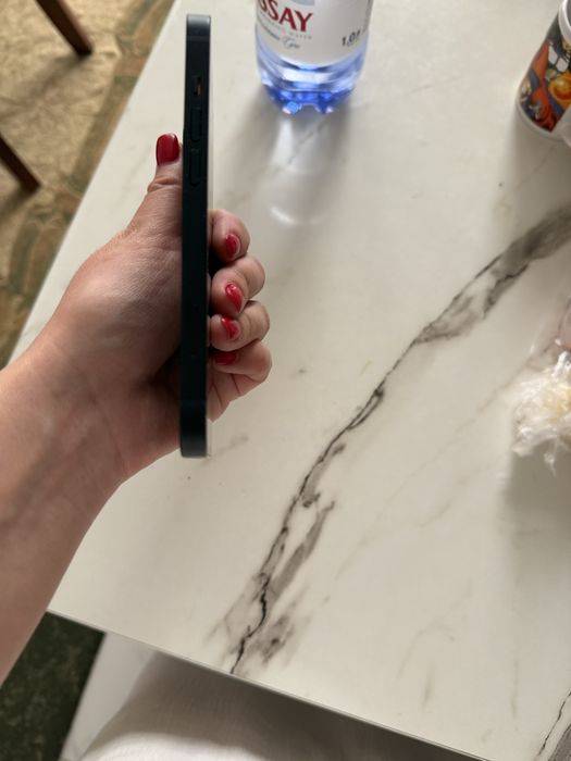 Продается Iphone 14