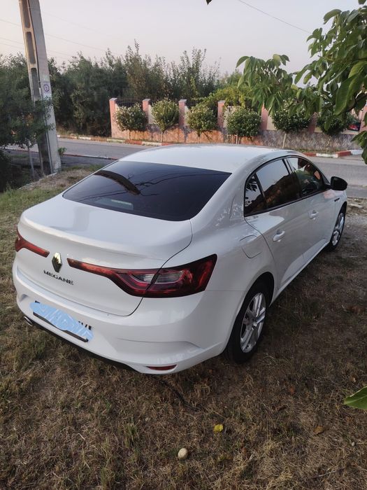 RENAULT Megane 2019 — imagine 2