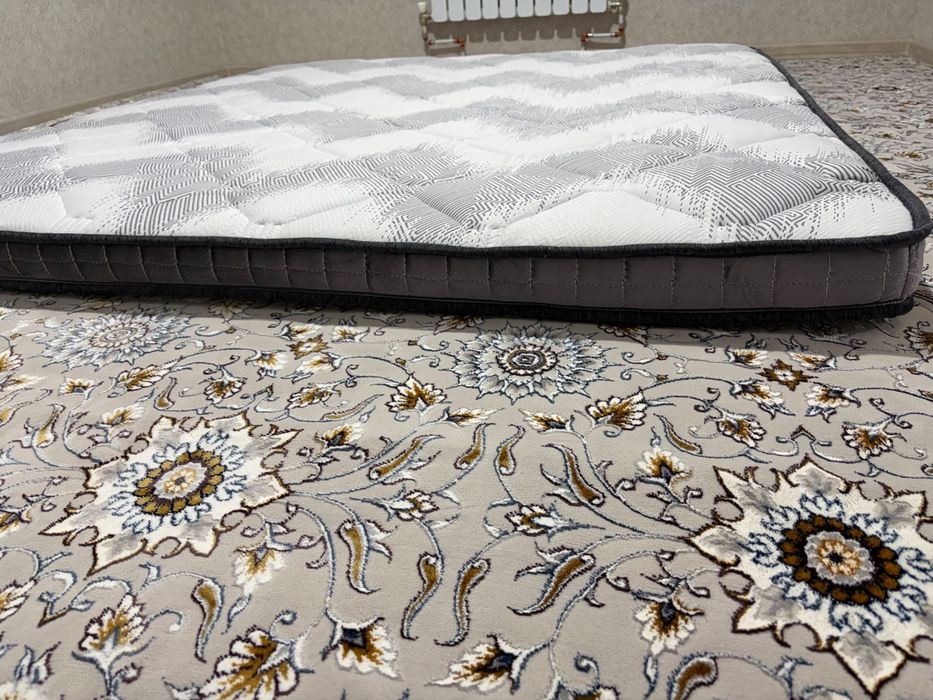 Продается топер (матрас)