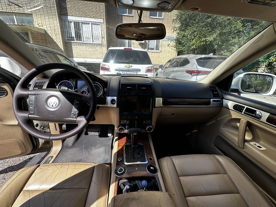 Volkswagen touareg