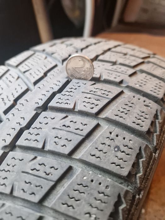 Продам шины 185/65/R15