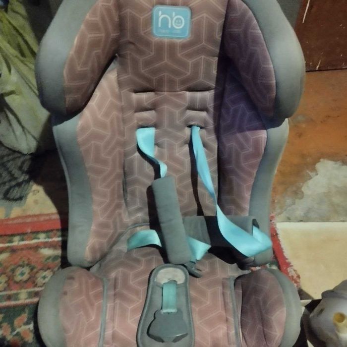 кресло детское автомобильное Happy Baby  б.у. продам.