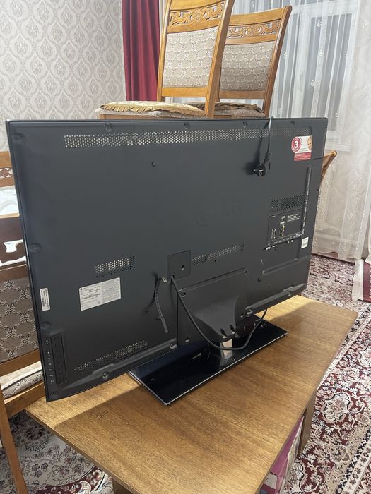 Телевизор для гостиной