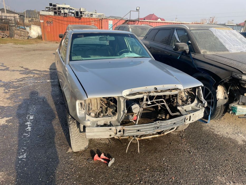 Mercedes Benz 300 124