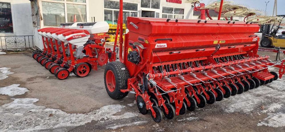 Универсальная Сеялка зернотравенная Ozduman UHBM 33 ряд 4 метр